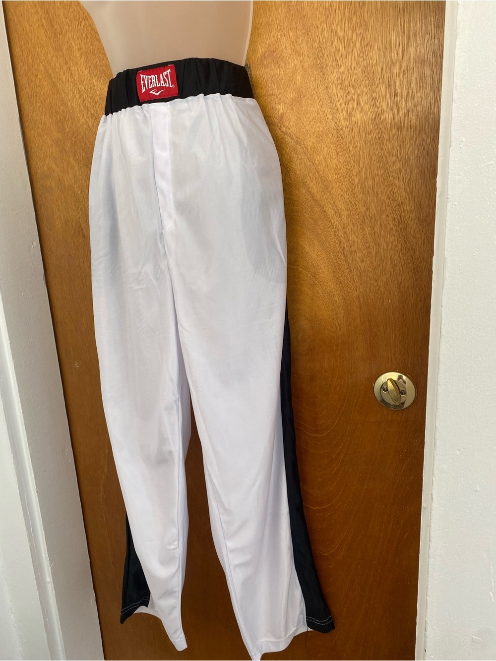 Everlast White and Black woman Athletic Joggers